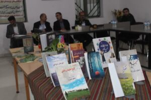 نشست صمیمی ایرج شاهی با نویسندگان شهرستان رضوانشهر به مناسبت هفته کتاب و کتابخوانی