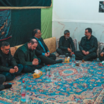 دیدار دکتر شیخان با خانواده شهدای جنگ رمضان در کنگان