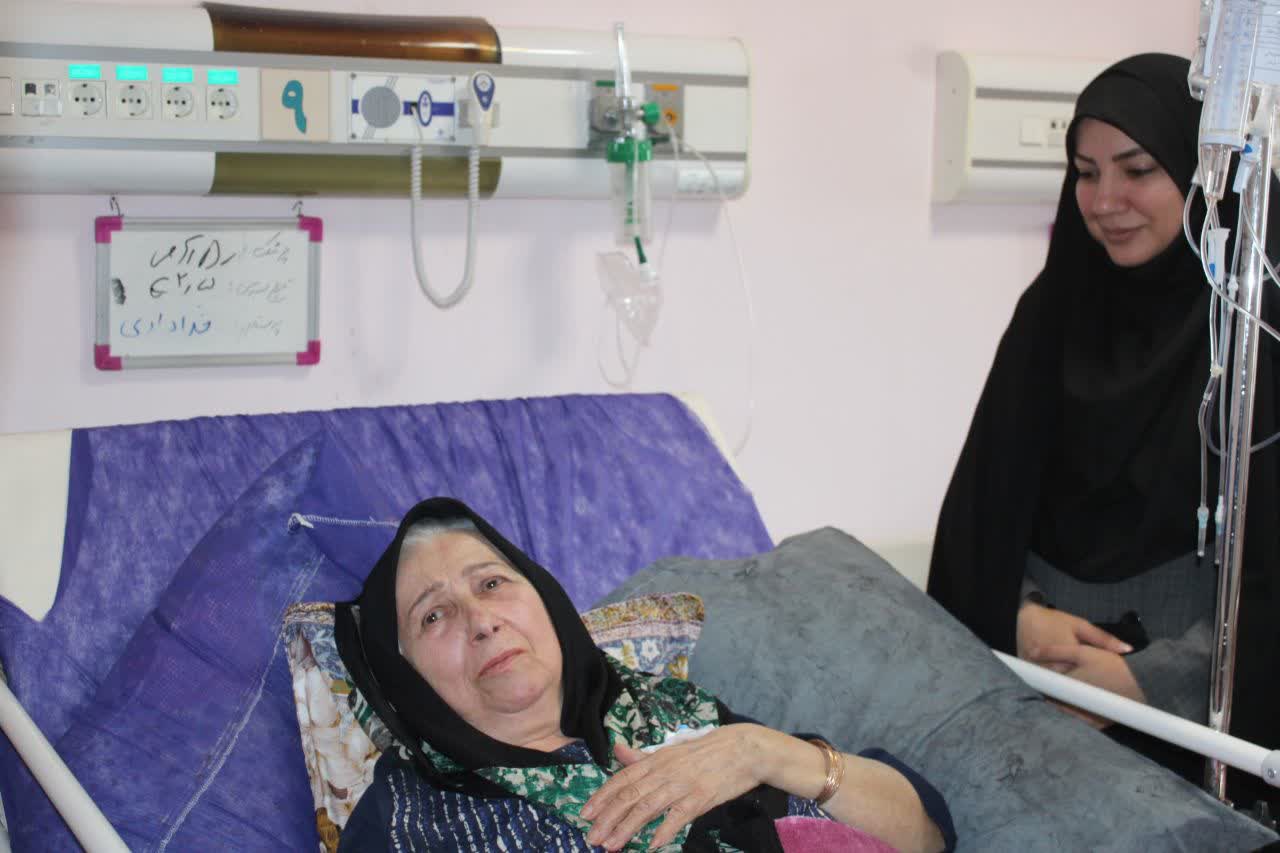 نسرین یاری شاعره پیشکسوت رضوانشهری