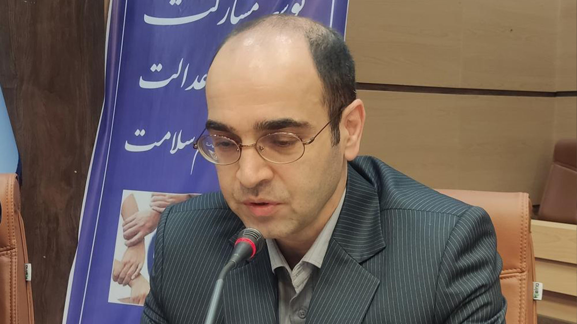 دکتر ضیابری معاون علوم پزشکی گیلان