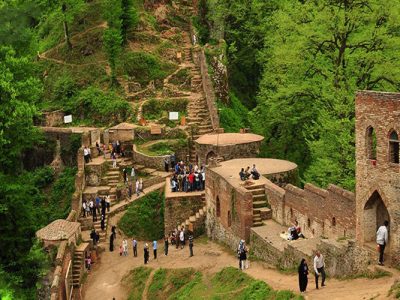 بهره‌برداریی از ۱۶۶ پروژه عمرانی فومن با اعتباری بالغ بر ۵۲۸ میلیارد تومان در هفته دولت