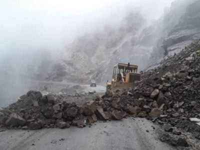 آزادراه قزوین-رشت بسته شد