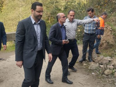 ایست«آّٰخشس